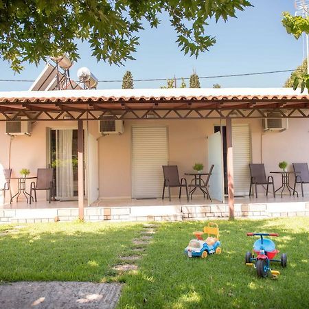 Paradisos Preveza Bagian luar foto