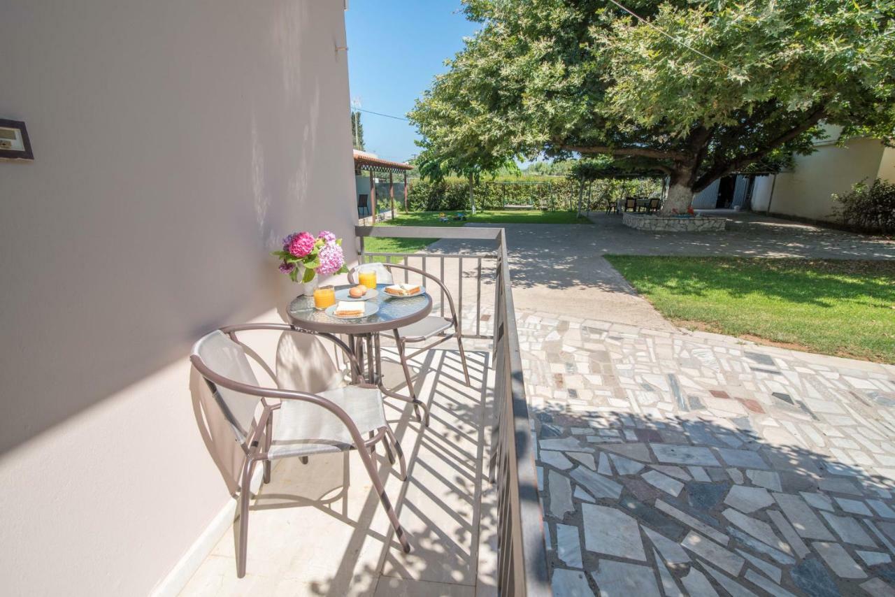 Paradisos Preveza Bagian luar foto