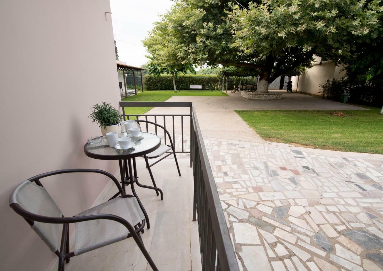 Paradisos Preveza Bagian luar foto
